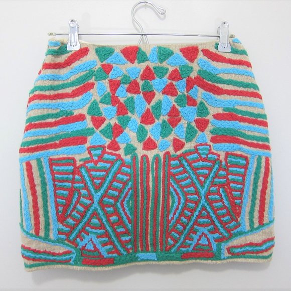 GRYPHON embroidered mini skirt NWT - Picture 4 of 5